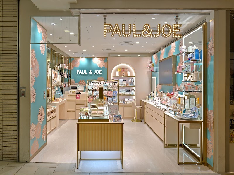 PAUL & JOE LUMINE EST Store