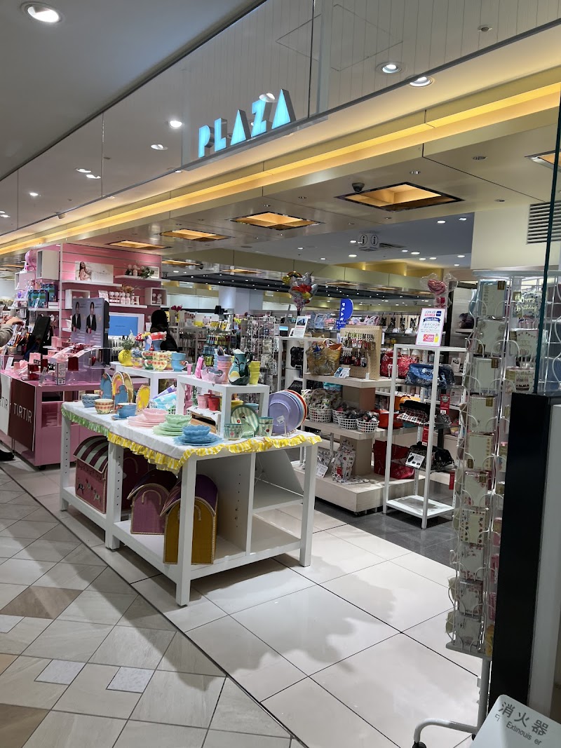 PLAZA Lumine Shinjuku