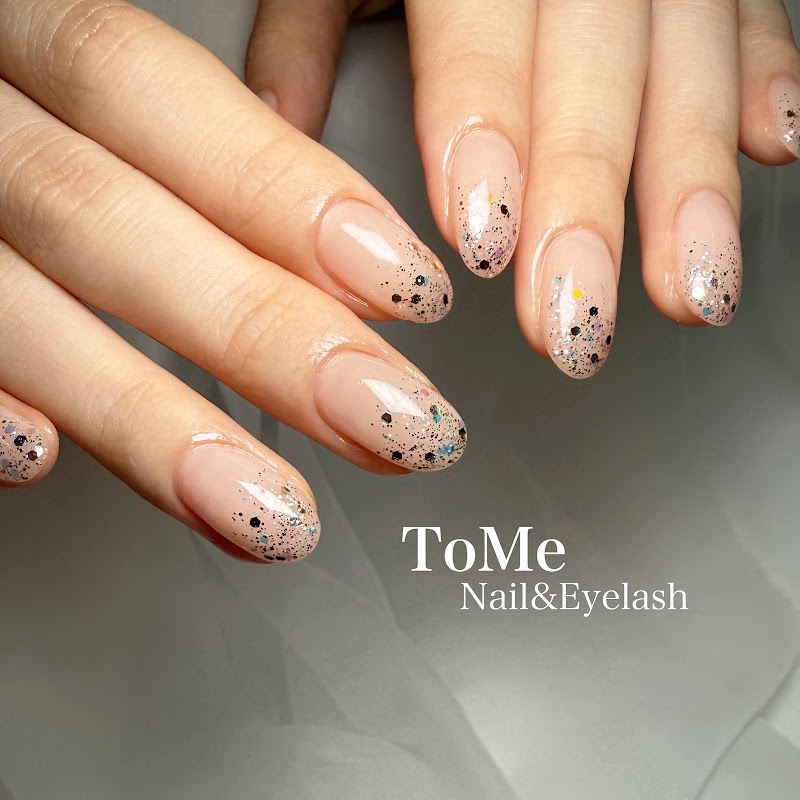 To Me 네일 & 속눈썹
